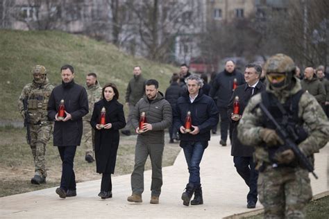 Ukraine marks grim Bucha anniversary, calls for justice